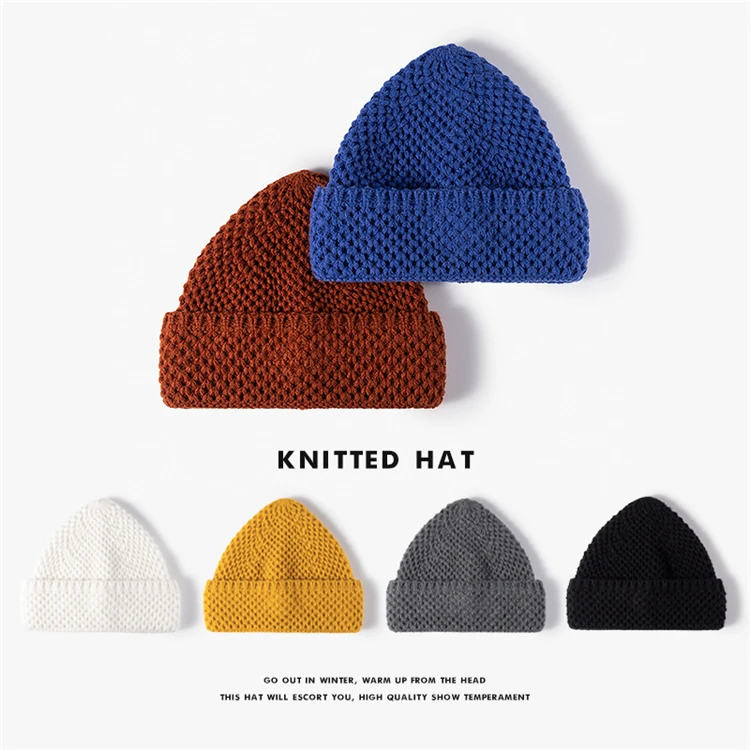 OEM logo knitted  beanie hats 