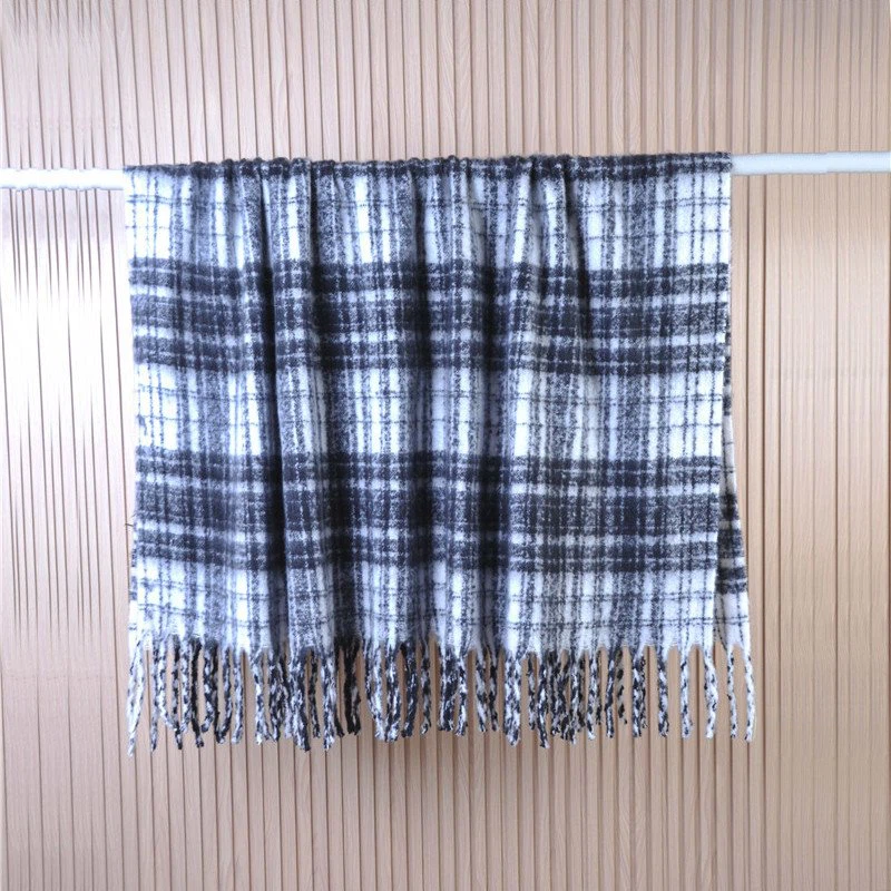 Throw Blanket Polyester