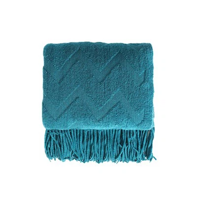 Tassel throw blanket